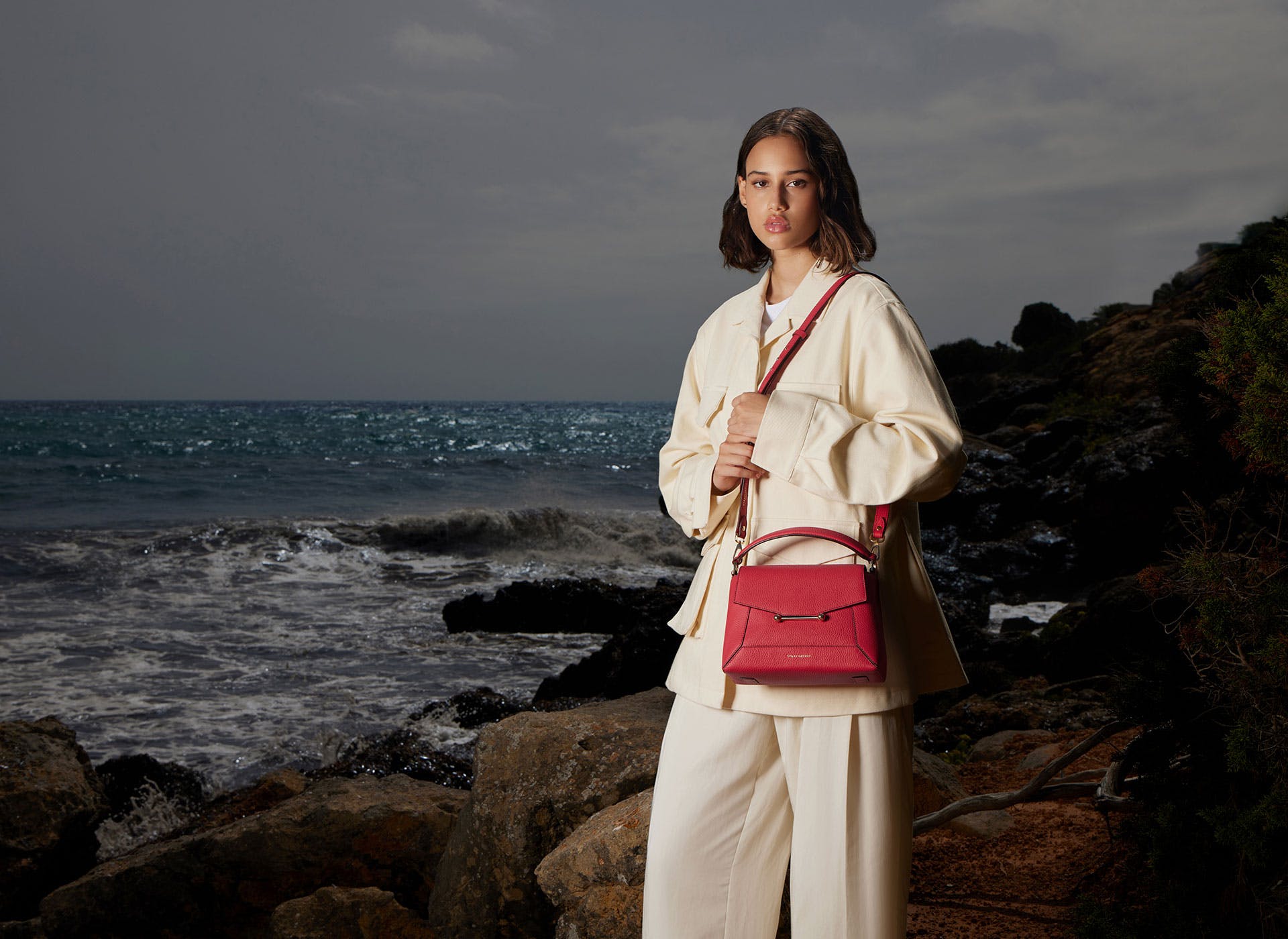 luxury-designer-handbags-crafted-in-spain-strathberry