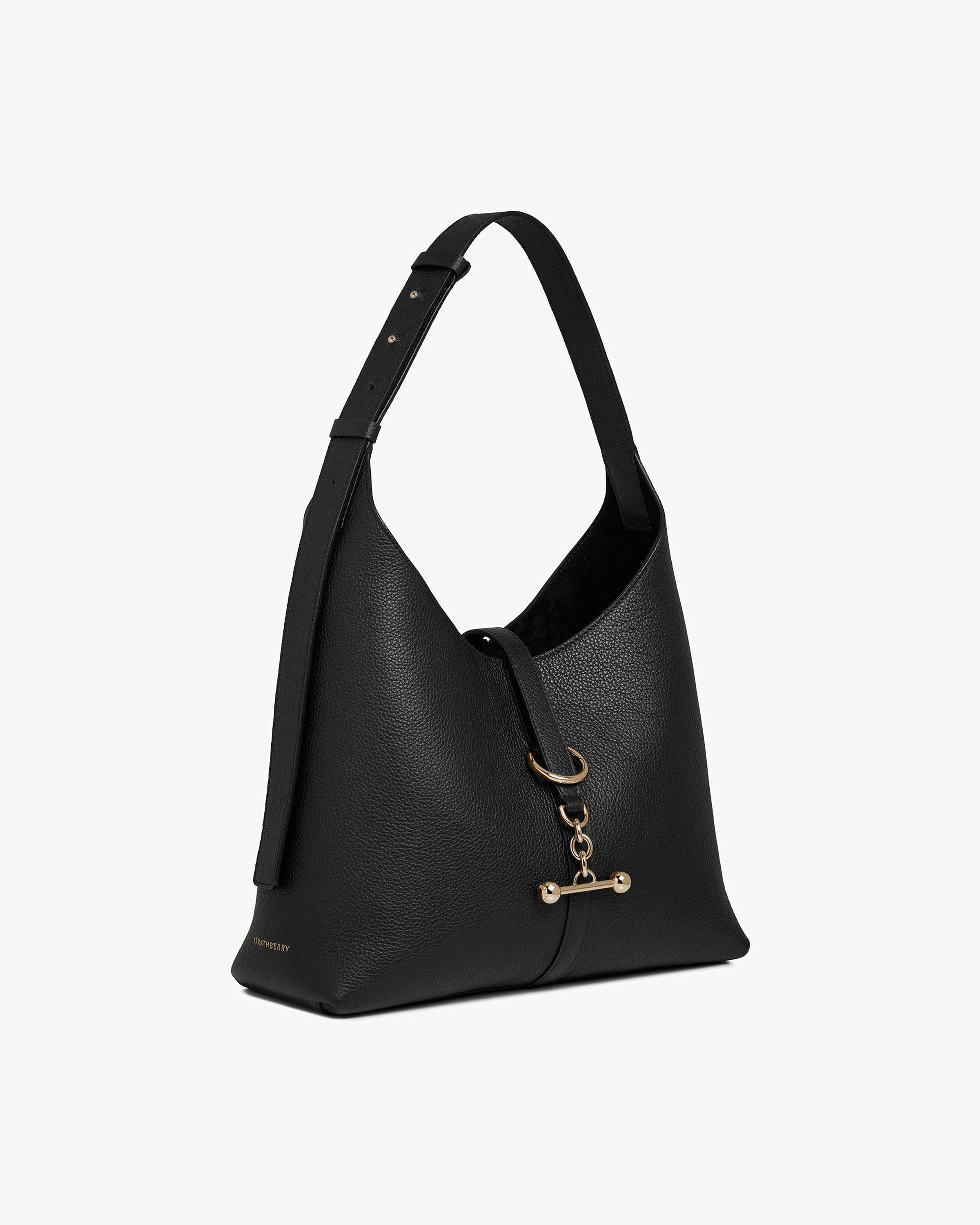 Kite Hobo - Black | Strathberry