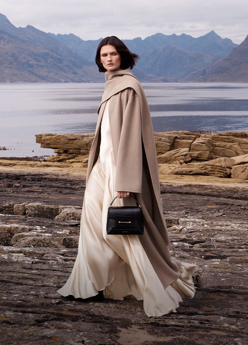 ストラスベリー(Strathberry) 公式サイト | ハンドバッグ