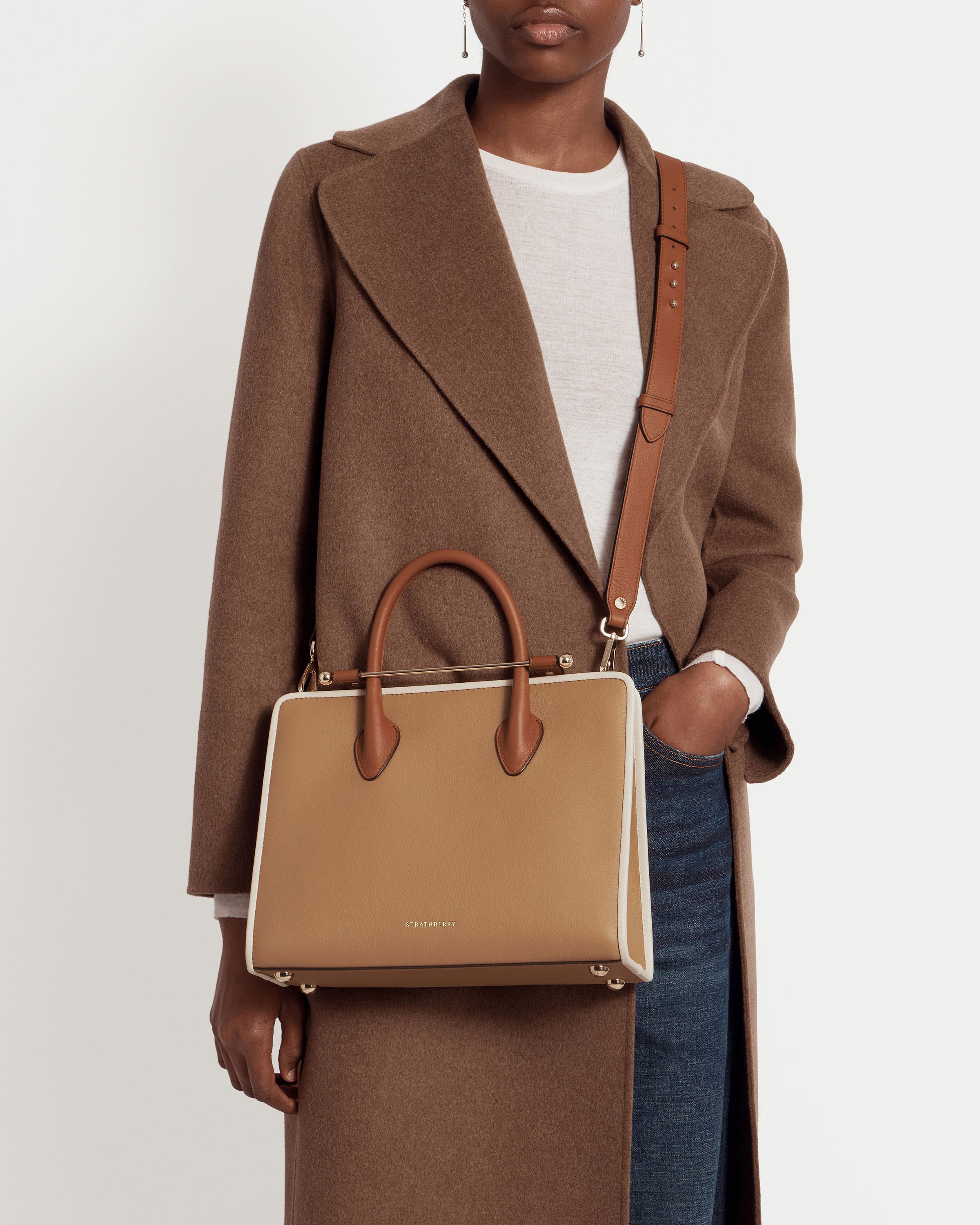 THE STRATHBERRY MIDI TOTEトートミディバッグ　ブラウン ストラスベリー - Midi Tote - トップハンドルレザートート - タン